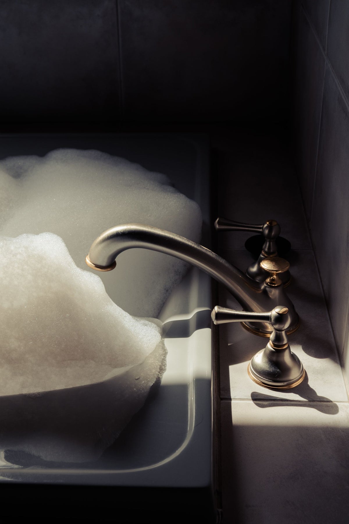 EVERYTHING SHOWER